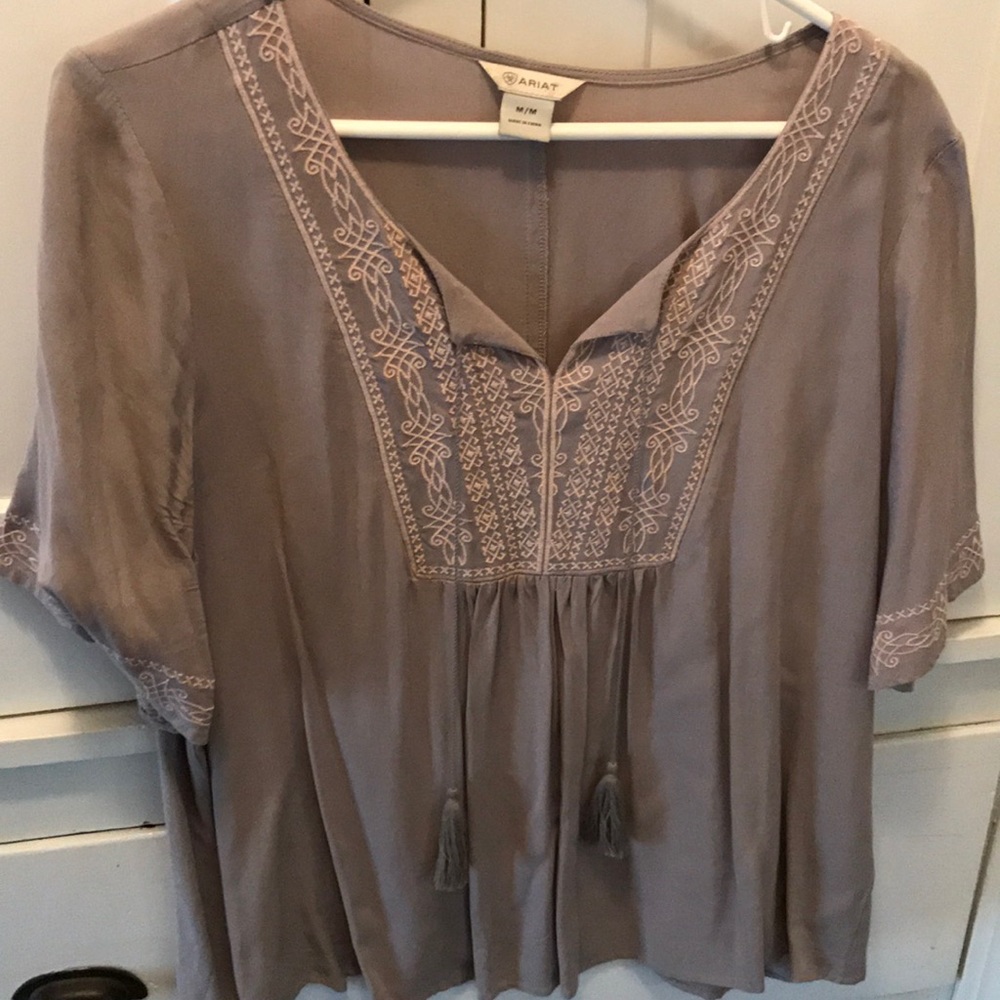Ariat boho pullover top hippie embroidered
